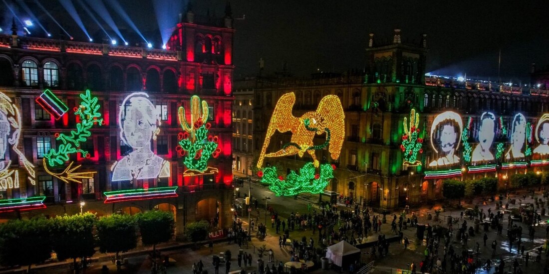 Este martes se realizó el encendido del alumbrado decorativo con motivo del 214 Aniversario del Inicio de la Independencia de México.