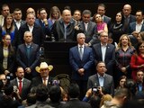Diputados de oposición, ayer, en la tribuna de la Cámara.
