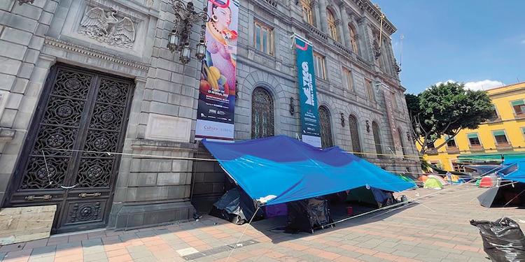 LOS RECINTOS que se encuentran abiertos son El Colegio de México, el Museo de la Caricatura y el de las Constituciones.