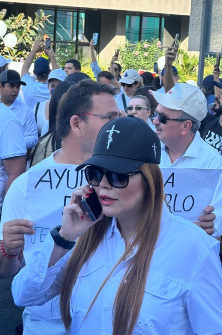 En la imagen, la diputada local del PRI, Paola Garate.