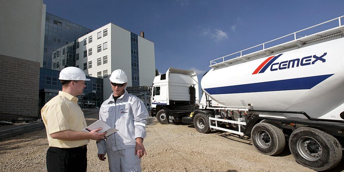 Cemex busca diversificar su flujo de efectivo con alianzas estratégicas en el mercado estadounidense.