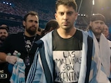 Gaston Edul entrando a la velada del año 2026