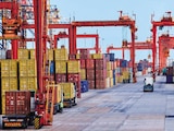 El 17 de julio de 2026, el juez Richard K. Eaton emitió una orden que destrabó parte del problema al instruir a CBP a reliquidar —sin considerar los aranceles IEEPA— todas las entradas de los demandantes.