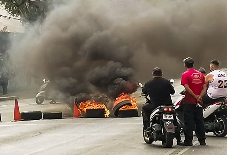 El bloqueo fue levantado por la policía capitalina.
