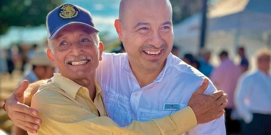 JOSÉ ANTONIO Rodríguez Subiaur, exchofer de José Ramiro López Obrador, en imagen de archivo (der.). El 10 de octubre pasado se registró como aspirante a la Coordinación Municipal de Defensa de la Transformación y la Soberanía en el municipio de Macuspana, Tabasco.