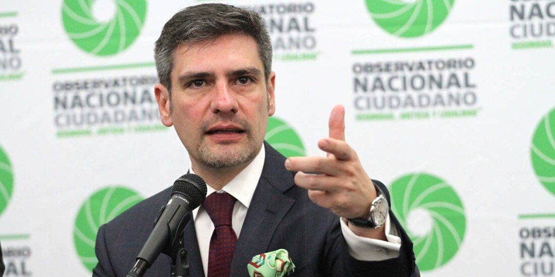 El activista mencionó que su salida no representa un cambio drástico en el desempeño de una institución “que tampoco queda claro para qué sirve”.