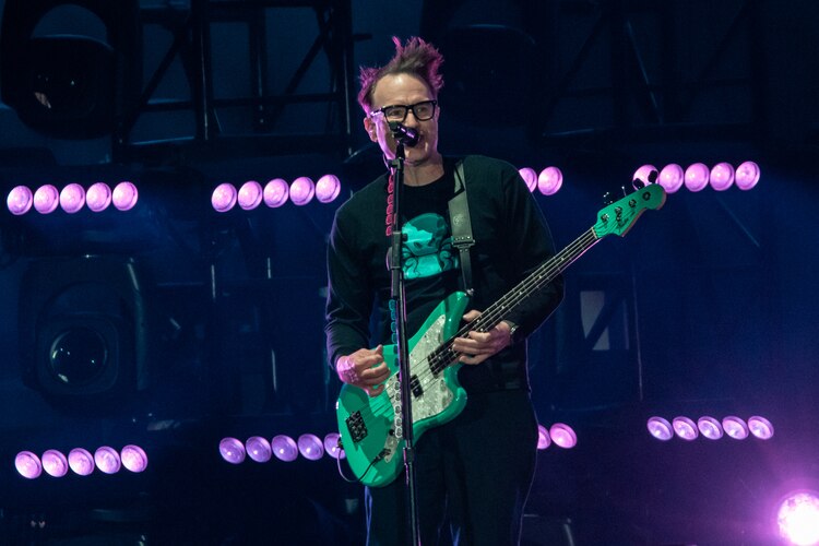 Mark Hoppus de Blink 182 en el Estadio GNP Seguros.
