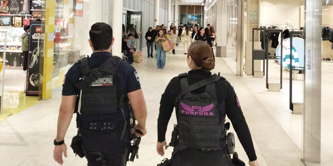 Dos agentes de la Red Púrpura de Culiacán, en imagen de archivo.