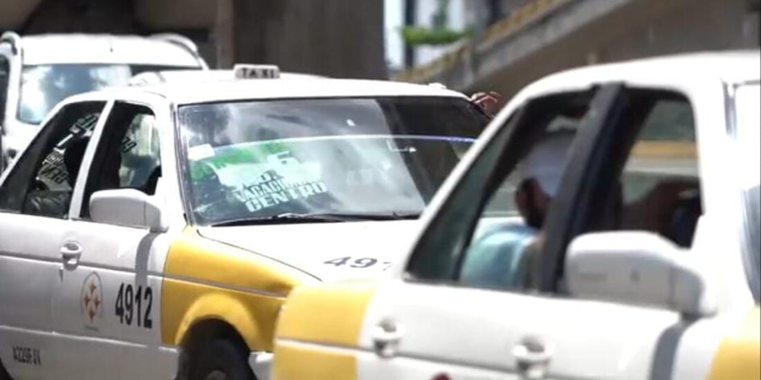 Programa único en Guerrero ofrece apoyo de $90,000 para concesionarios de taxis.