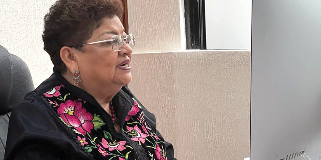 La titular de la Fiscalía capitalina, Ernestina Godoy, durante la reunión virtual con diputados locales, ayer.