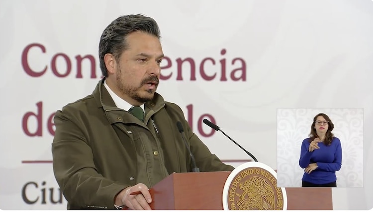 Zoé Robledo informa que el IMSS busca crecer 29% los trasplantes este año.