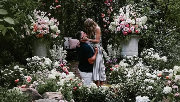 Travis Kelce le propone matrimonio a Taylor Swift
