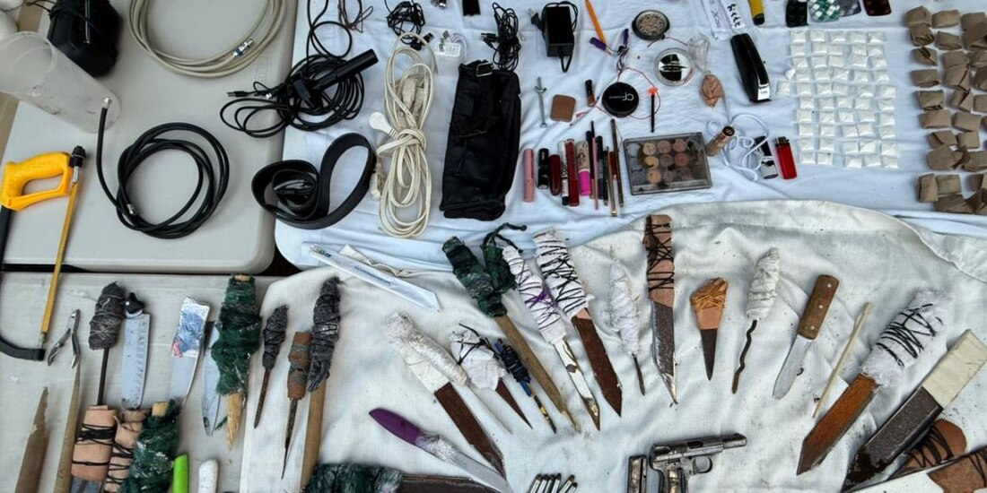 Aseguran armas, drogas y celulares en Penal de Jalisco