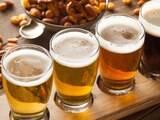El freno en la producción de cerveza industrial benefició a la artesanal