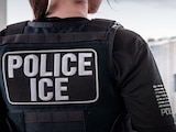 Imagen de un agente del Servicio de Inmigración y Control de Aduanas de Estados Unidos.