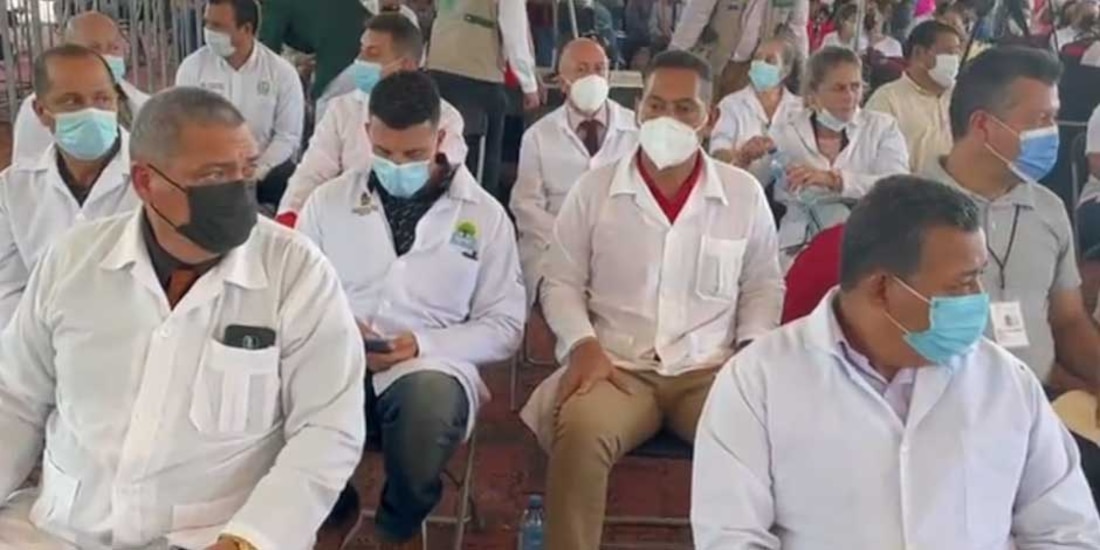 El primer grupo de médicos cubanos que se integrará al programa IMSS-Bienestar ya está en México