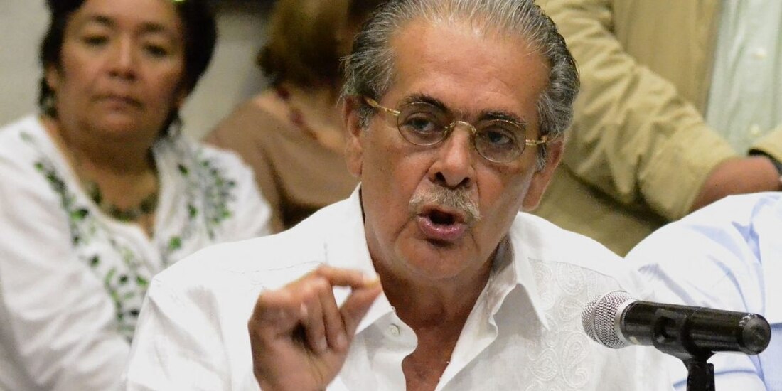 Xavier Oléa Peláez., exfiscal general de Guerrero