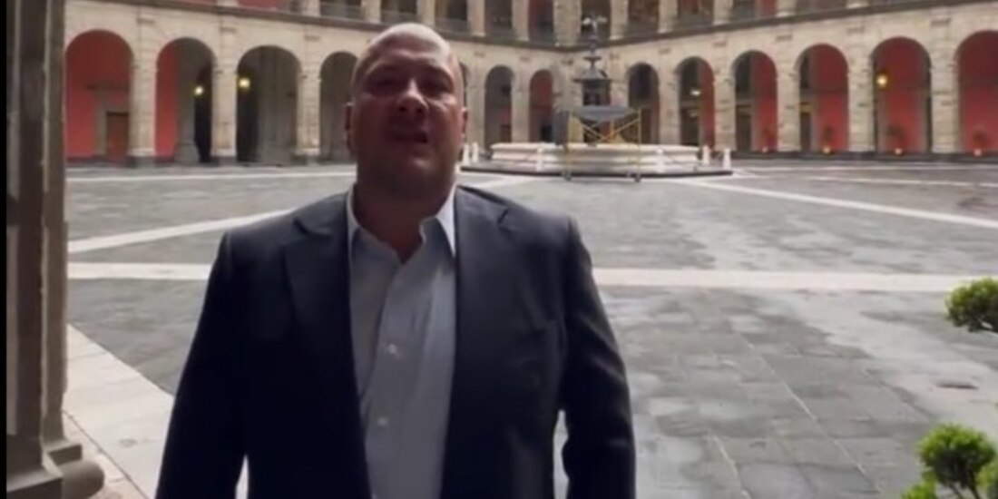 Enrique Alfaro se reúne con AMLO en Palacio Nacional.