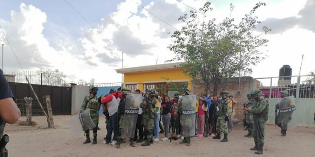 La comparecencia de María Ortiz, mamá de El Marro, se ha desarrollado en medio de un importante operativo de seguridad en Guanajuato capital.