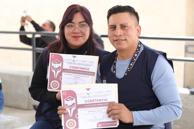 Beneficiarios del programa estatal celebraron su incorporación formal a centros de trabajo locales tras concluir su periodo de capacitación técnica.