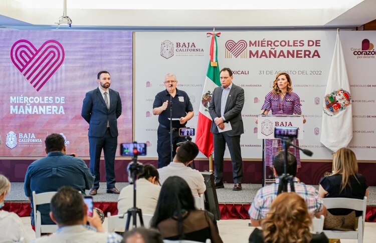 Miércoles de Mañanera con Marina del Pilar.