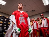 Canelo se disculpa con Messi.