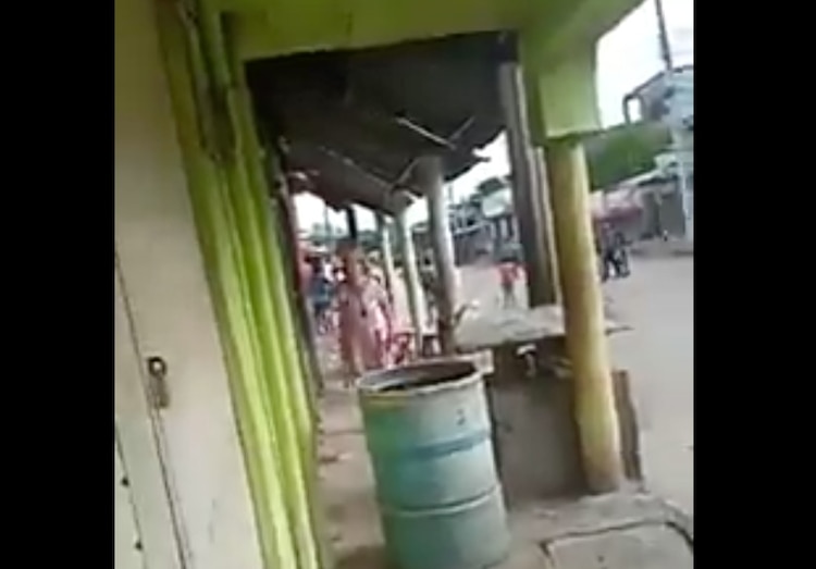 Policía dispersa manifestación en Macuspana