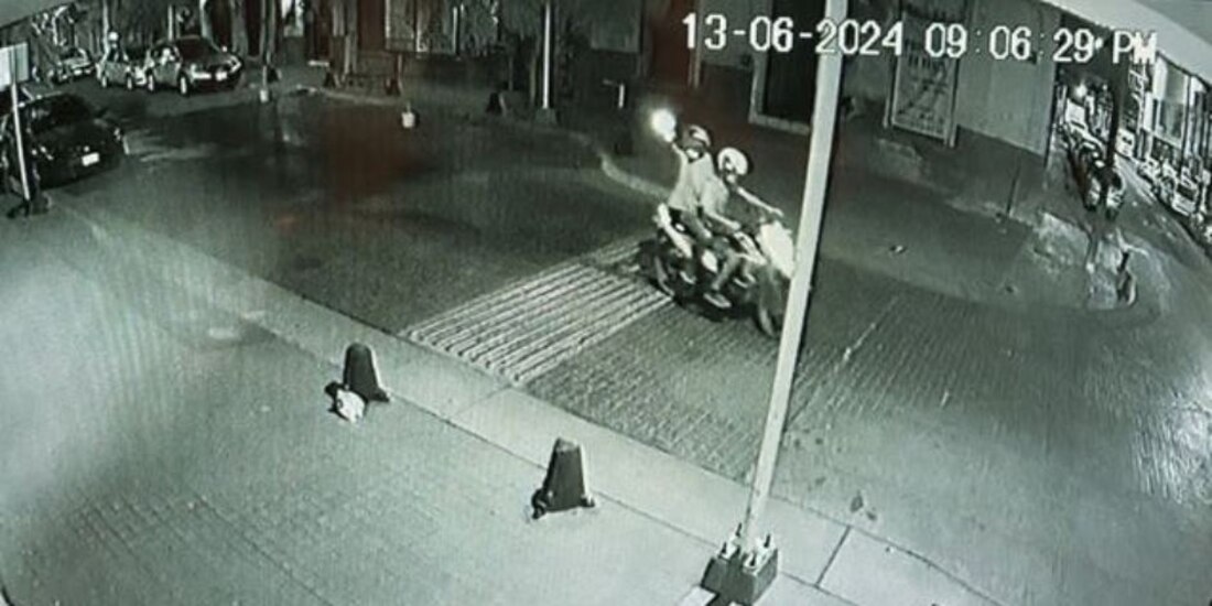 Balean oficinas de un medio de comunicación en Culiacán, Sinaloa.