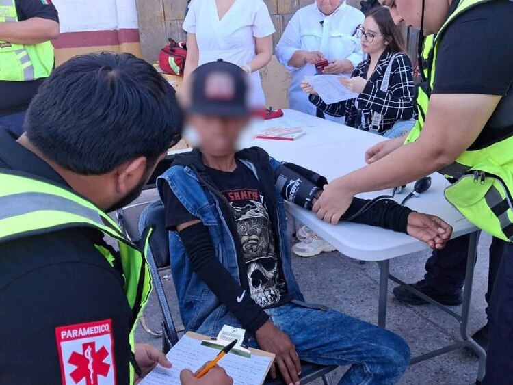 La Marina interceptó una embarcación con 28 menores que viajaban de Chiapas a Sinaloa.