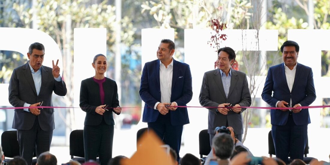 Sheinbaum inaugura CECyT 20 y Unidad Profesional Interdisciplinaria de Ingeniería en Puebla.