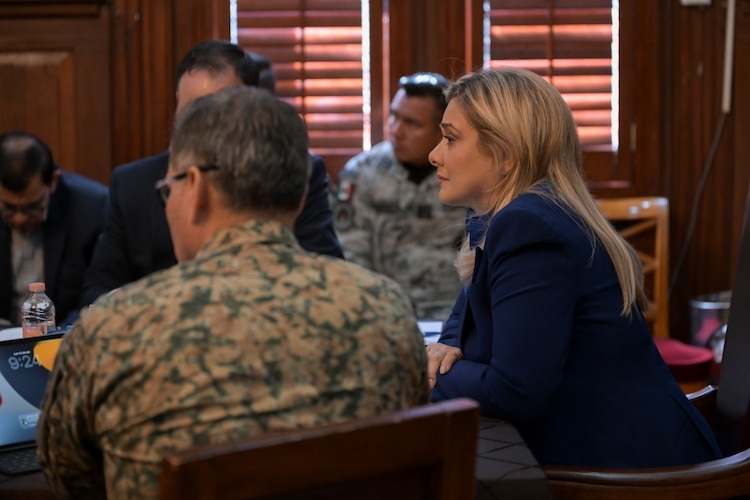 Maru Campos destaca avances en la procuración de justicia y atención a víctimas durante la reunión semanal de seguridad.