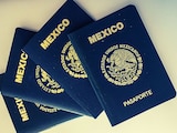 Pasaportes mexicanos.