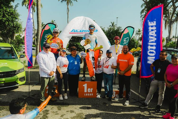 Gran afluencia de turistas ante la realización de eventos deportivos, resultado de la promoción del gobierno de Guerrero