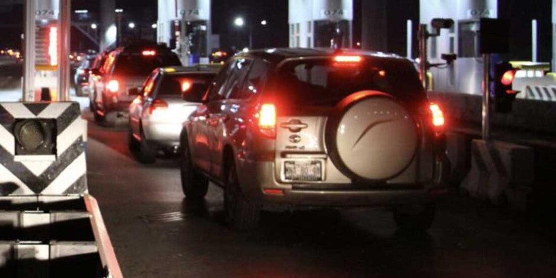 Accesos a la CDMX presentan carga vehicular tras megapuente de marzo