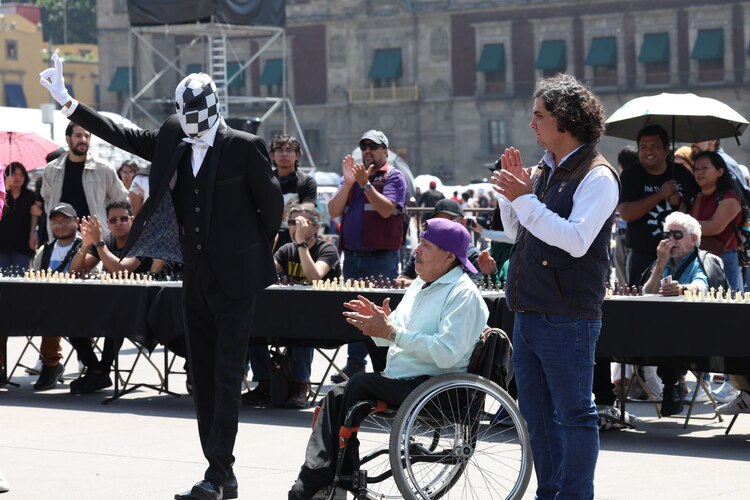 Festival del Ajedrez México Tenochtitlán en el Zócalo de la Ciudad de México.