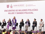 Clara Brugada reconoce a 20 mil uniformadas; anuncia premio anual de la mujer policía.