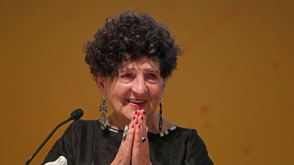 Margo Glantz (1930).