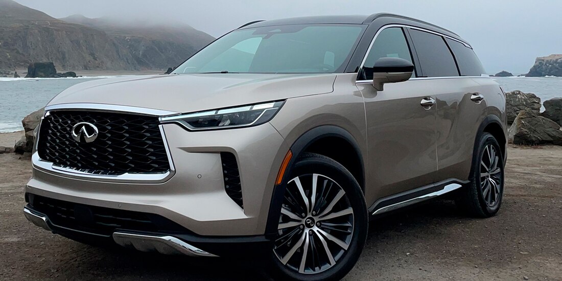 Los rines son 20 pulgadas de aleación de aluminio.