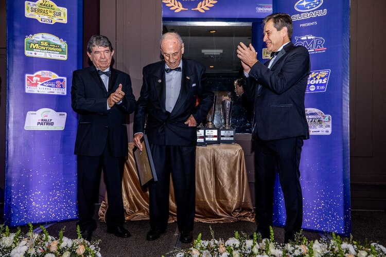 Premiación de la Comisión Nacional de Rallies de México.