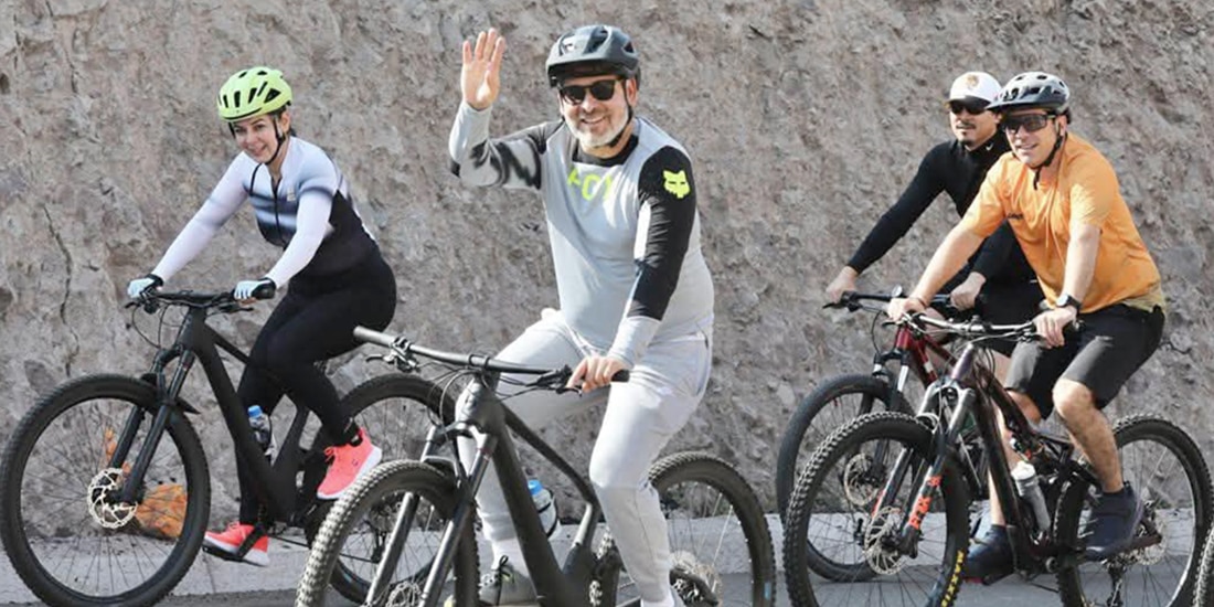 EL GOBERNADOR de Michoacán, el domingo en el Anillo Periférico de Morelia.