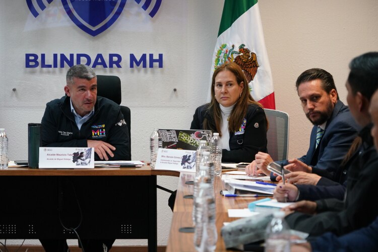 Autoridades de seguridad y Tabe destacan la importancia de la comunidad en el combate a la violencia en Miguel Hidalgo.