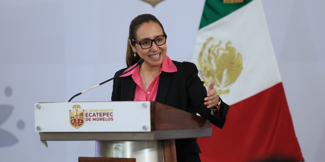 Azucena Cisneros Coss.