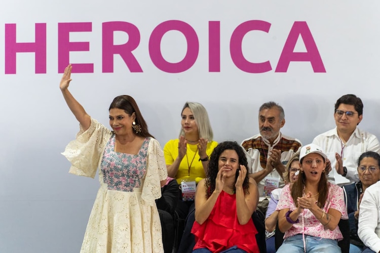 La jefa de Gobierno, Clara Brugada, encabeza la inauguración de la Utopía "La Heroica" en la alcaldía Venustiano Carranza.
