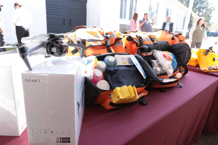 15 drones forman parte del equipo de los brigadistas.