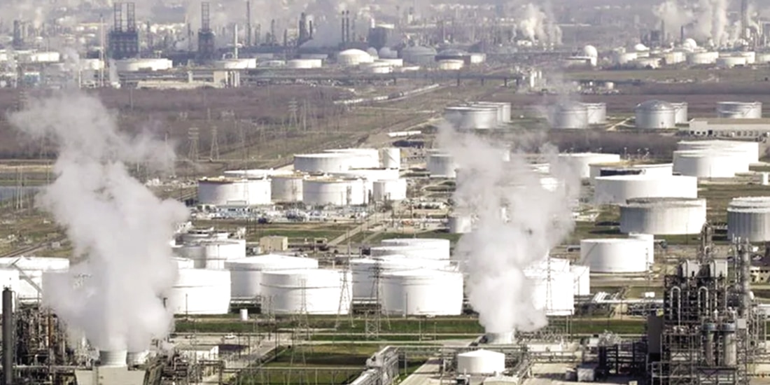 El gobierno de México, a través de Pemex, concretó la adquisición de la refinería Deer Park, ubicada en Texas, el 20 de enero de 2022, por aproximadamente 596 mdd.