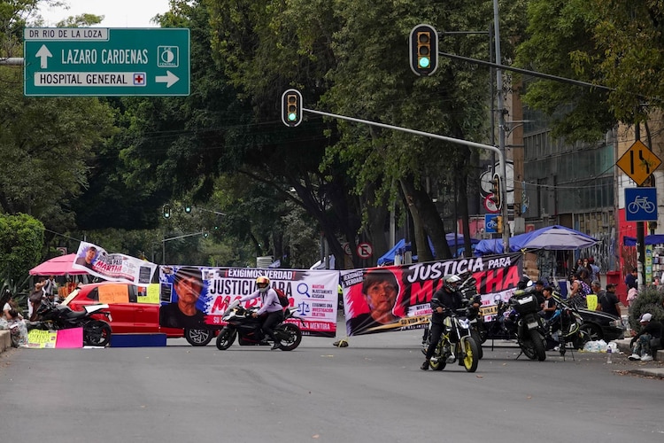 Bloqueo sobre avenida Río de la Loza en días pasados