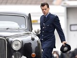 Harry Styles enamora en el teaser de "My Policeman", su esperada película