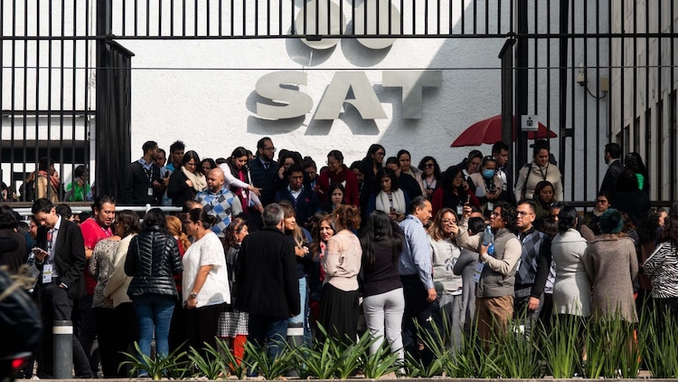 El SAT te da dos opciones para reducir tus deudas.