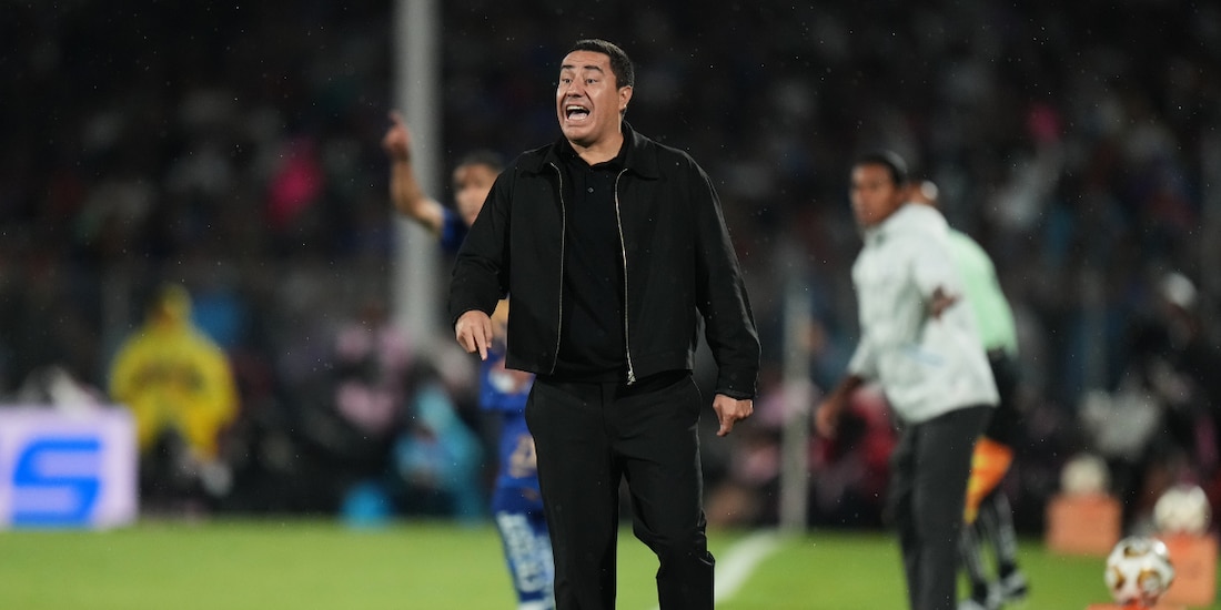 Efraín Juárez reapareció sorpresivamente ante los rumores que lo colocan fuera de Pumas.