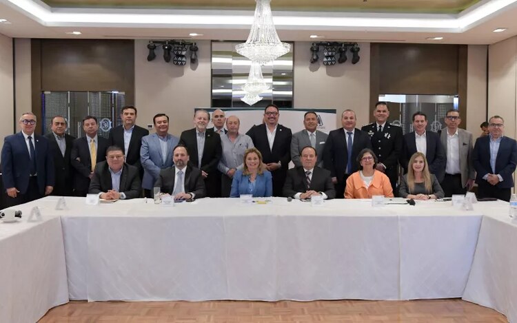 Gobierno de Chihuahua y sector privado acuerdan colaboración en temas clave para Juárez.